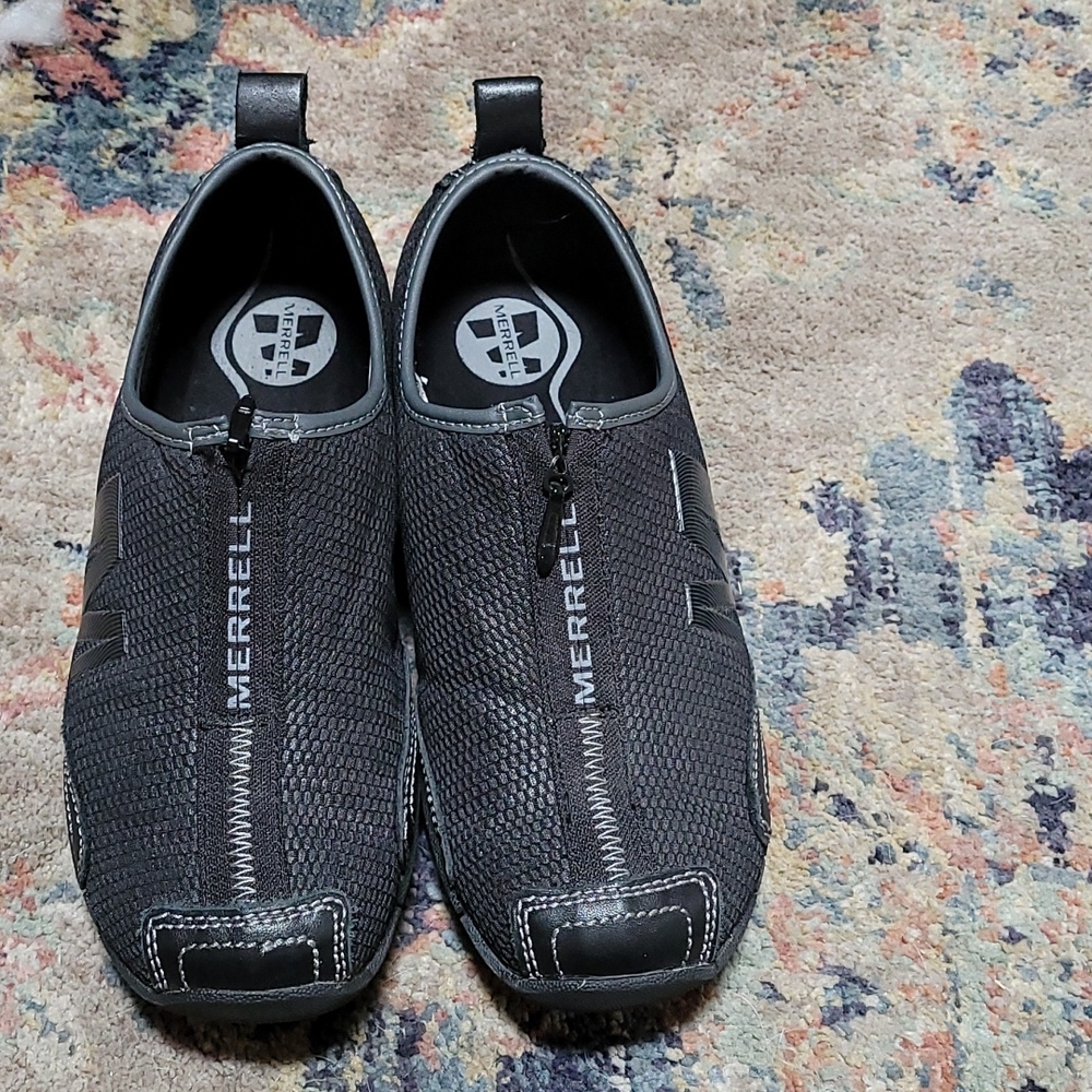 Merrell casual zip up shoes